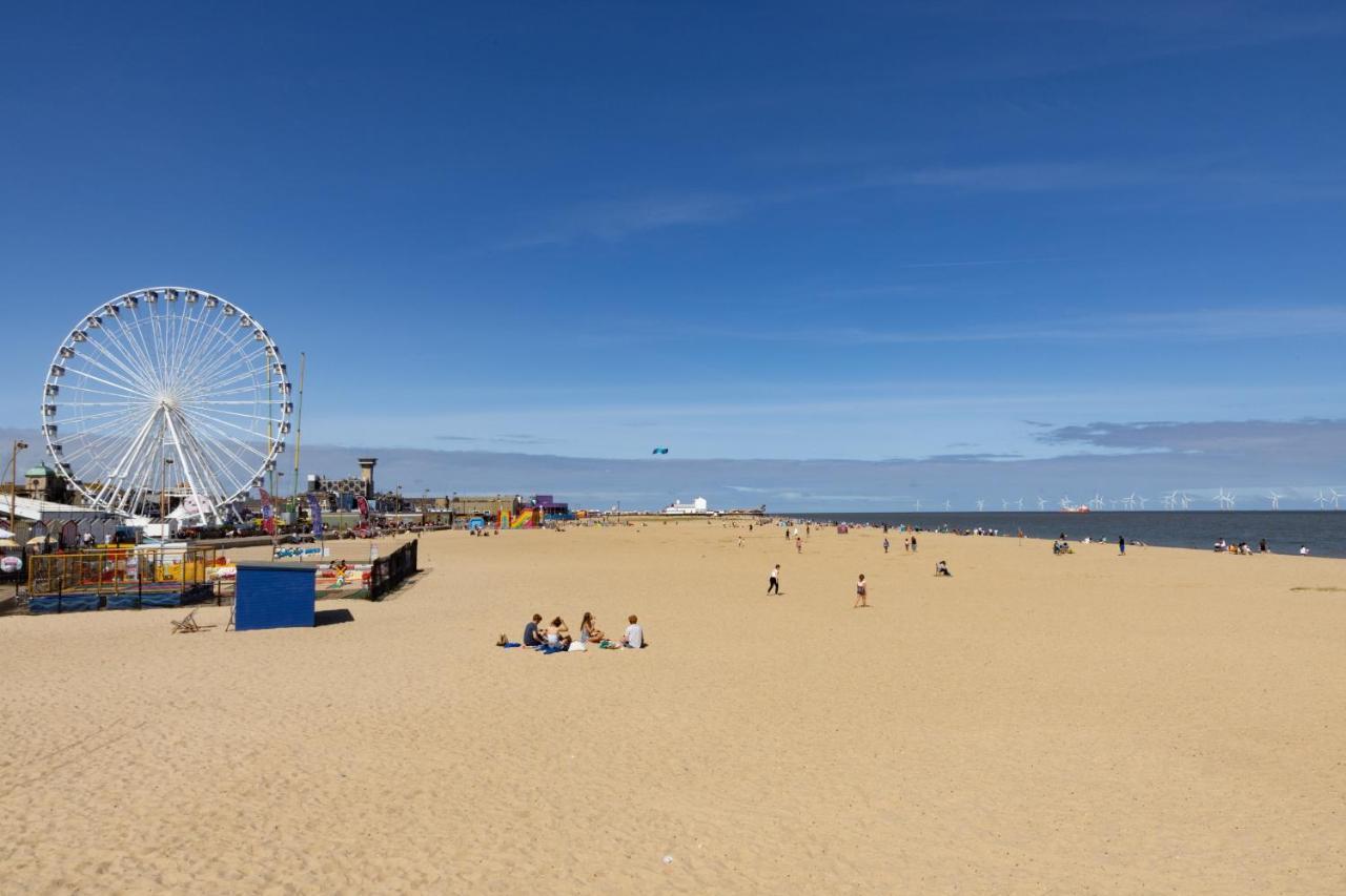 The Carlton Hotel Great Yarmouth Buitenkant foto