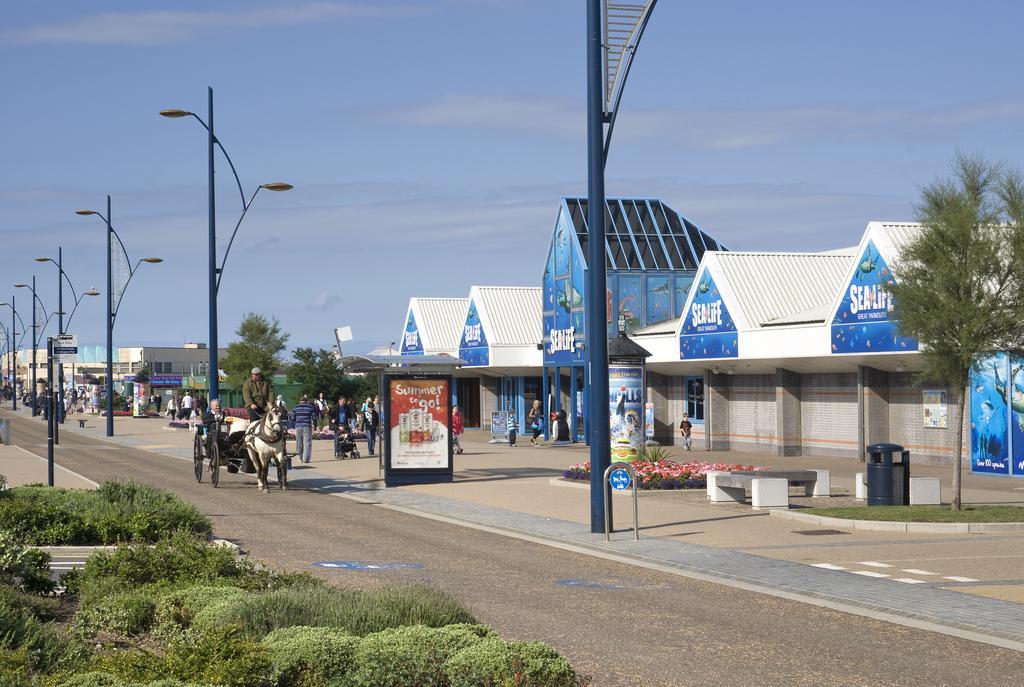 The Carlton Hotel Great Yarmouth Buitenkant foto